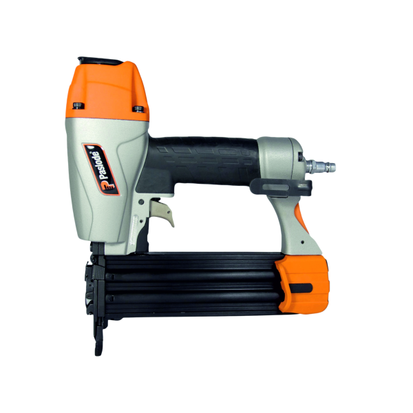 Brad Nailer Ujedinjeni narodi 1850.2